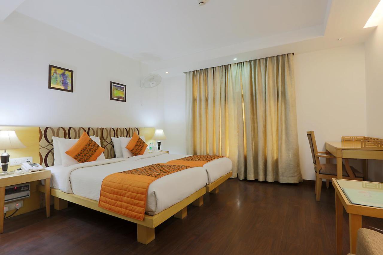 Hotel Arch Plaza - Near Yashobhoomi Convention Centre Dwarka نيودلهي المظهر الخارجي الصورة