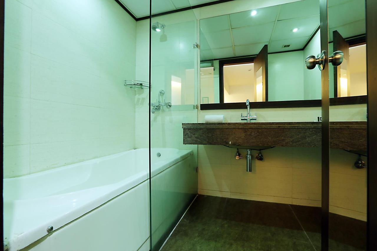 Hotel Arch Plaza - Near Yashobhoomi Convention Centre Dwarka نيودلهي المظهر الخارجي الصورة