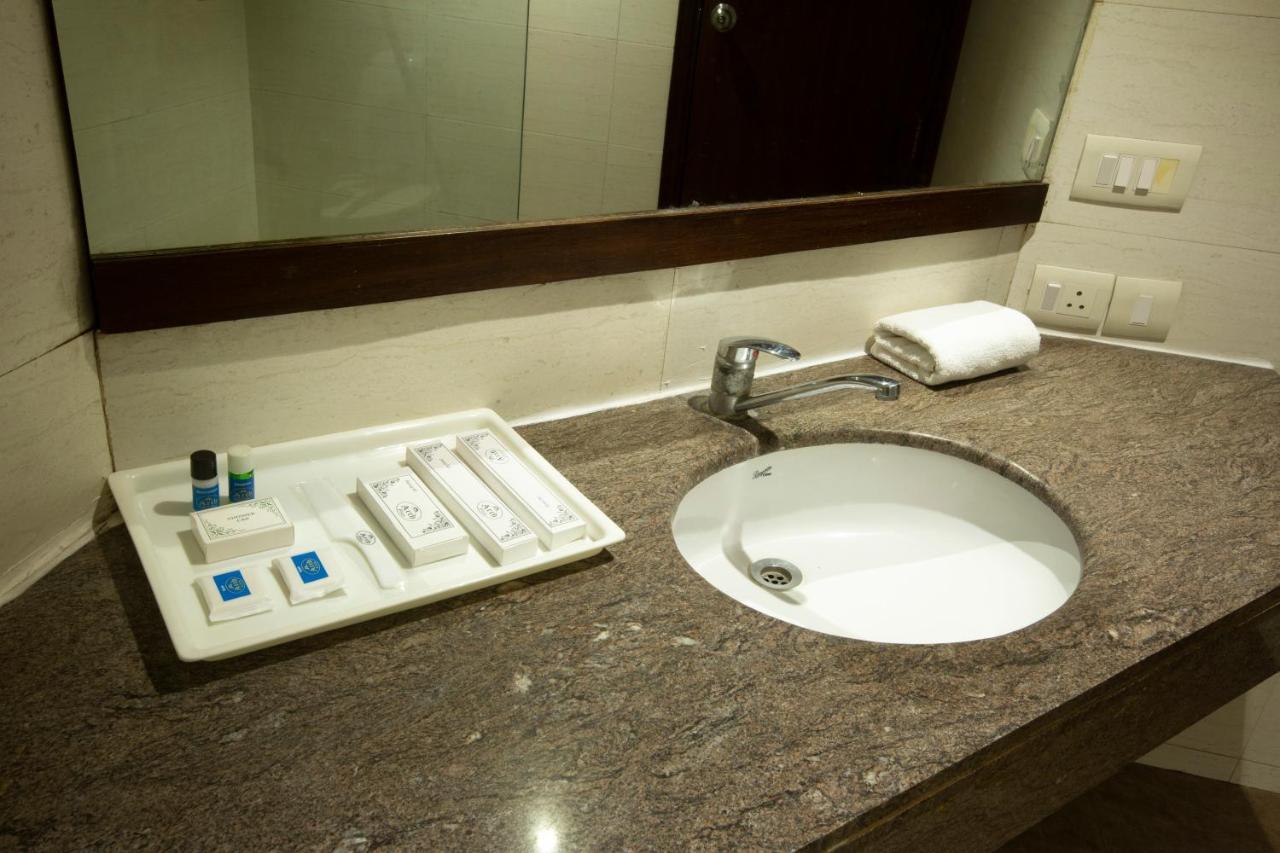 Hotel Arch Plaza - Near Yashobhoomi Convention Centre Dwarka نيودلهي المظهر الخارجي الصورة